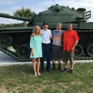 Meet your Posher, Jeni